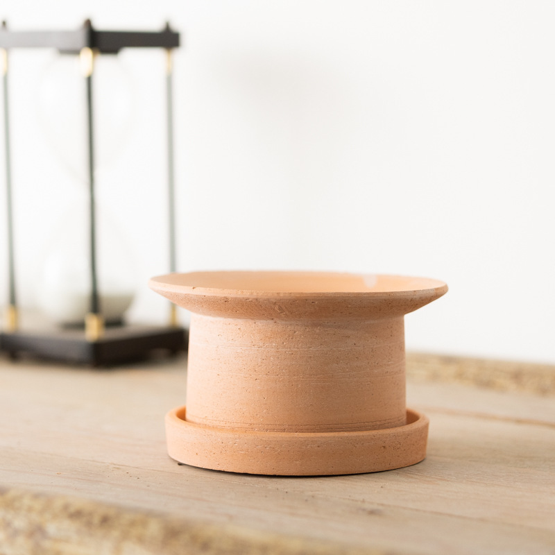 This small pottery bowler hat personality