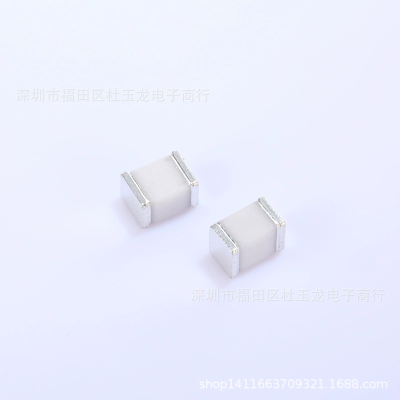 贴片陶瓷气体放电管 GDT 4532-201-LF 1812 4.5X3.2MM 200V 2KA