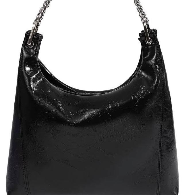 Bolso de cadena portátil con sensación de relajación mujer de gran capacidad 2024 nuevo bolso de desplazamiento de trabajo con sentido avanzado de otoño