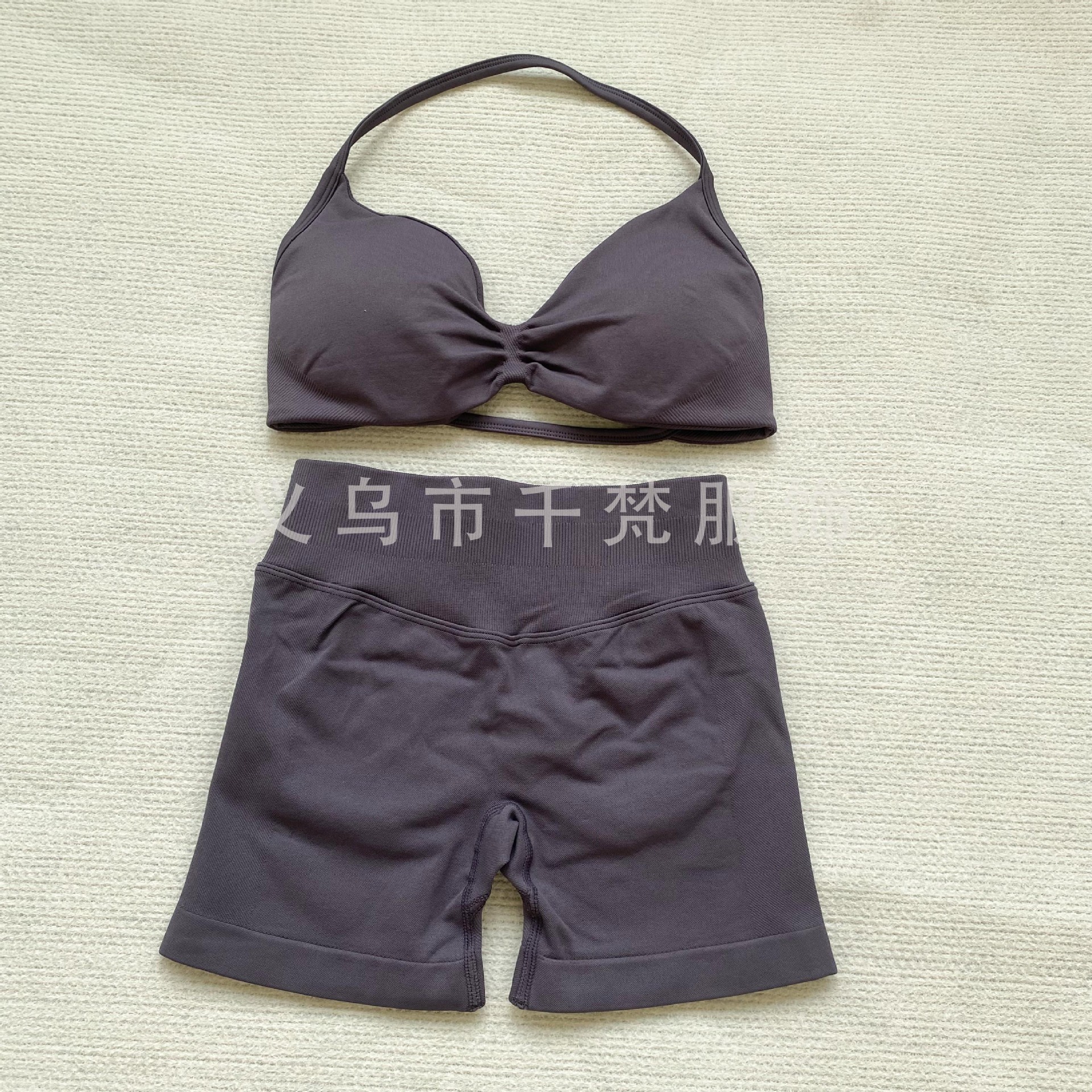 DFYNE AliExpress 同じスポーツスーツホルターネックブラジャースポーツタイトヨガショーツフィットネススーツ