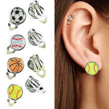 亚马逊货源不锈钢防过敏无耳洞耳夹女孩时尚运动棒球橄榄球耳钉