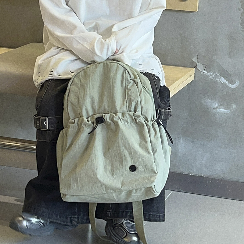 Mochila escolar de gran capacidad para estudiantes de primaria, color sólido simple, mochila casual ligera para niños y niñas 2025 nueva mochila para niños