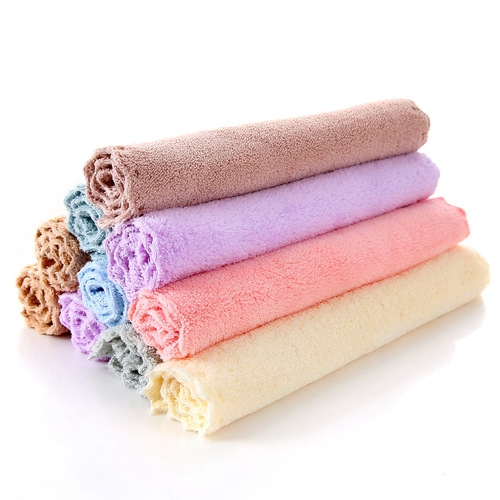 Manufacturer wholesale plain high density coral velvet square towel 30*30cm soft absorbent household face towel cleaning towel