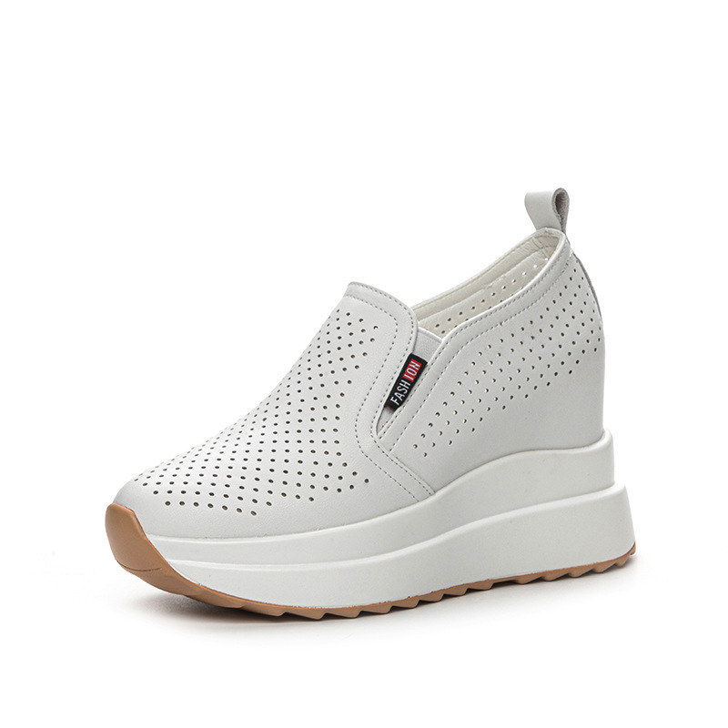 Zapatos de mujer con suela suave no cansados nuevos zapatos de altura ligera y casuales pequeños zapatos blancos de tacones de muffin gruesos agujeros transpirables zapatos de moda de mujer