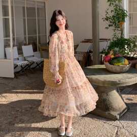 度假风印花高腰连衣裙2026
