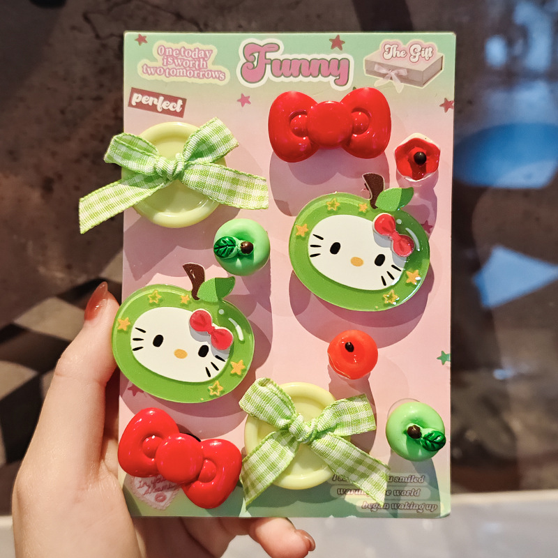New Apple Kt Cat Clog Shoe Accessories, Detachable Cute Cartoon Set, Recommended Clog Shoe Charms and Shoe Buckles