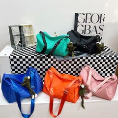 韓国系ネット紅同品ナイロン斜めショルダーバッグ女性insファッション大容量短距離旅行カバンフィットネスバッグ