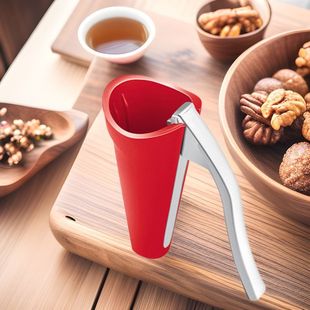 Easily Open Pecan Nuts with a Multifunctional Nut Shell Opener, Portable and Handheld, Yangjiang Can Be Used Without