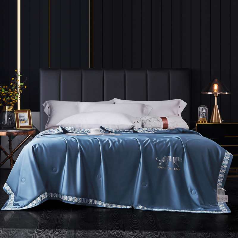 2021新品60天絲萊賽爾面料大豆蛋白羽絲絨夏被雙人200*230空調被