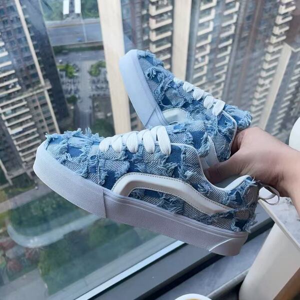 Sports breathable comfortable casual footwear for leisure for men…