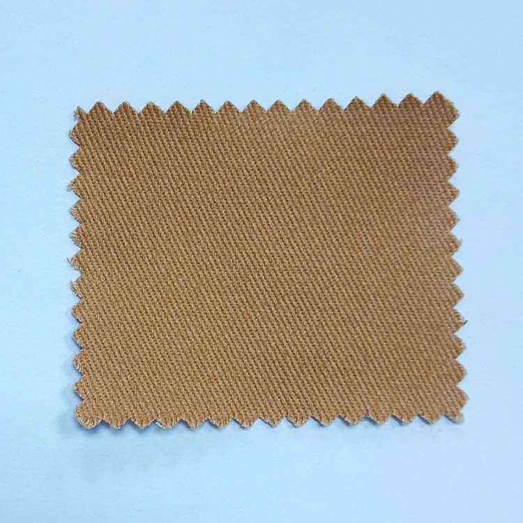 Precio de fábrica de tela de algodón tejido de color sólido suave tela de camisa 100% algodón cepillado impermeable