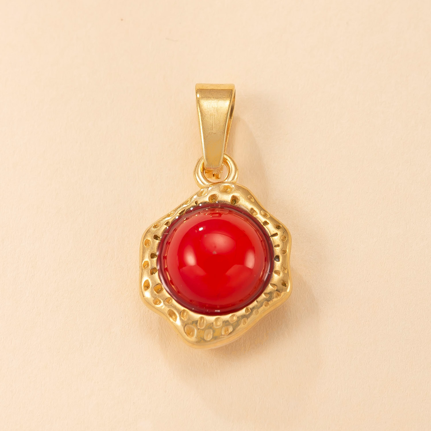 Colgante único Joyas transfronterizas de acero inoxidable Collar de piedra natural con incrustaciones irregulares en relieve Accesorios de bricolaje chapados en oro de lujo ligero de 18k