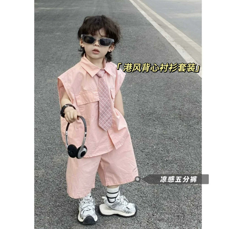 2025 мальчик красивый рубашка без рукавов топ укороченные брюки