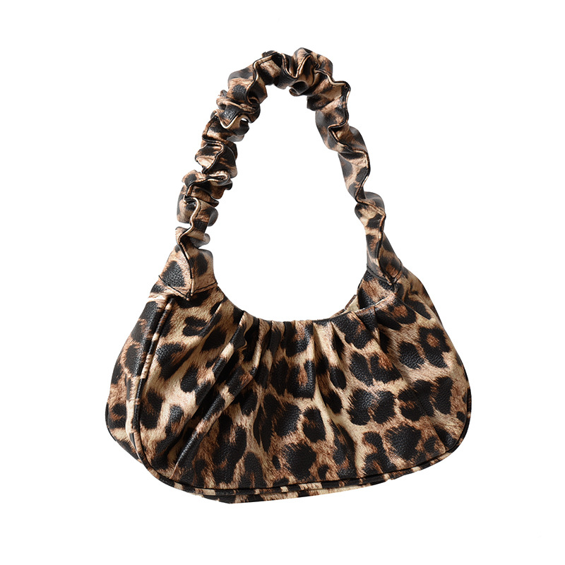 Bolsa de nube al por mayor 2024 nuevo bolso de mochila de verano versátil bolso de hombro con patrón de leopardo de vaca bolso inferior