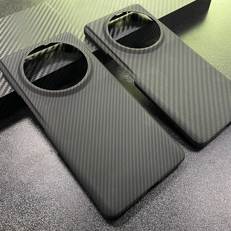 Xiaomi 13 Ultra Carbon Case