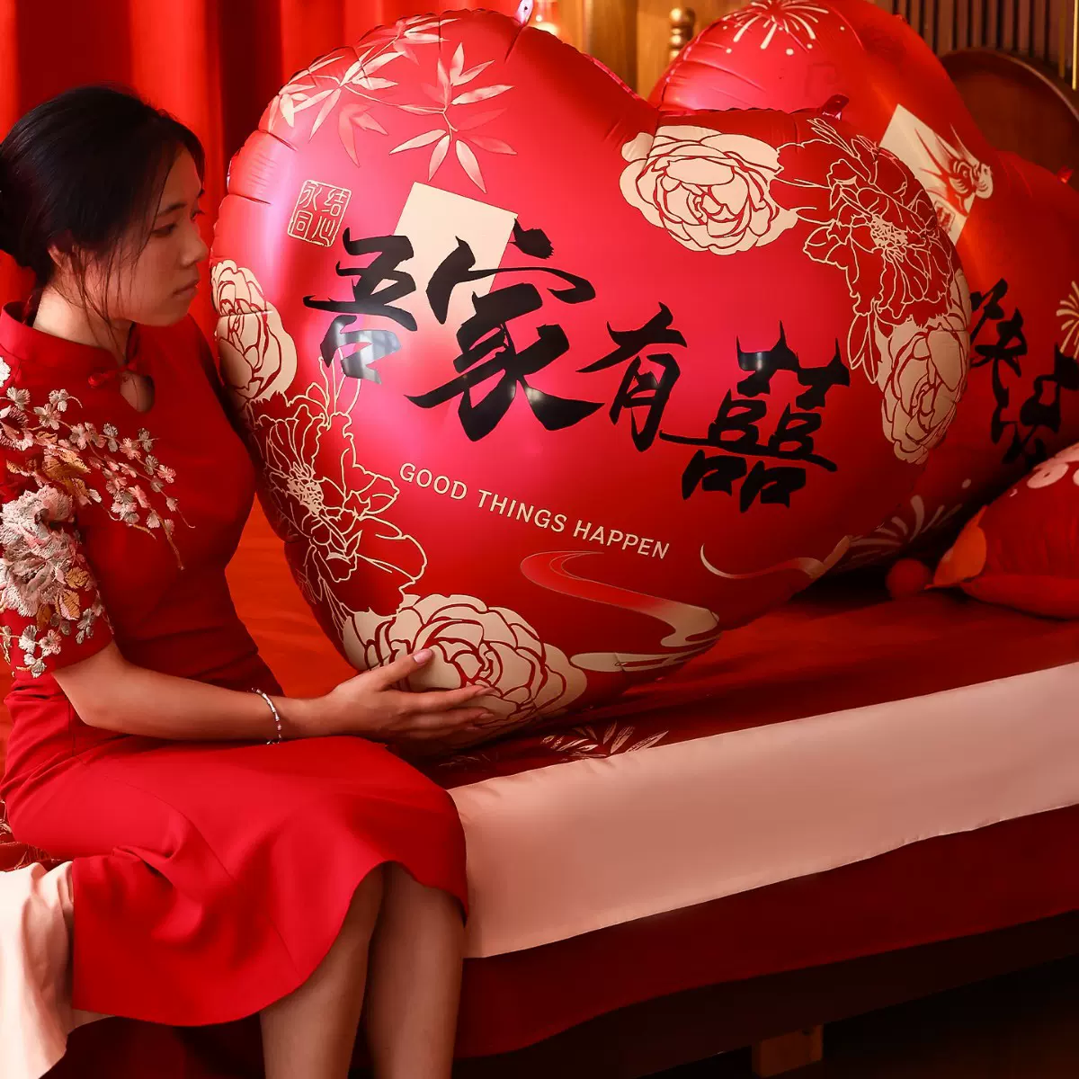 结婚用品大全超大爱心铝膜气球订婚礼场景拍照道具求婚室内装饰品