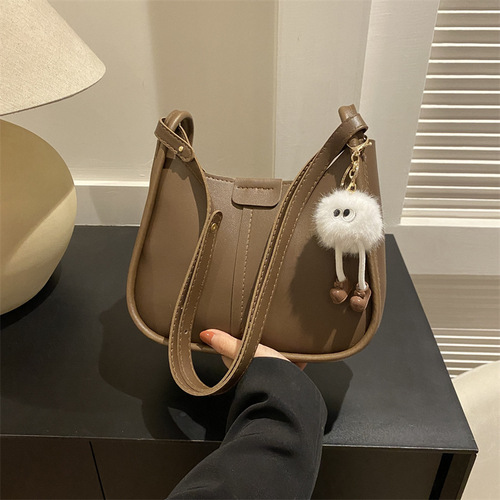 This year's popular bags for women large capacity  new autumn and winter single shoulder crossbody bag women's portable bucket bag