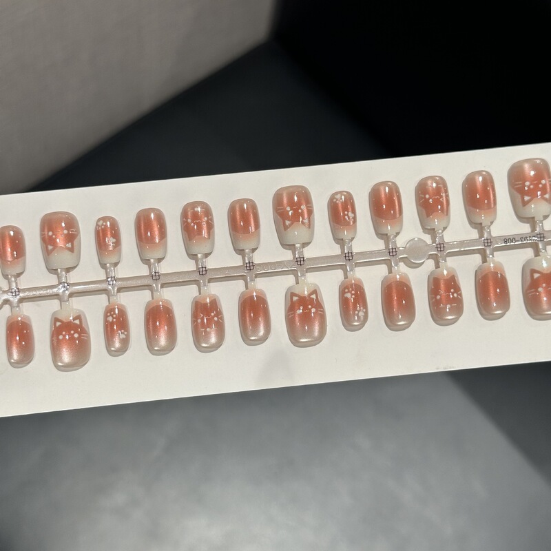 New 30-Piece Trendy Influencer Live-Streamed Kitten Nail Art Tips, Short Nails That Enhance Complexion, High-End Summer Wearable Nails, Removable Finished Product