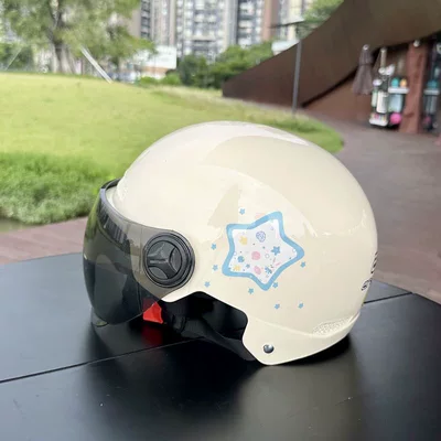 Newly certified electric vehicle motorcycle safety helmet, suitable for all seasons, sun protection, summer safety helmet, electric vehicle half helmet for men and women