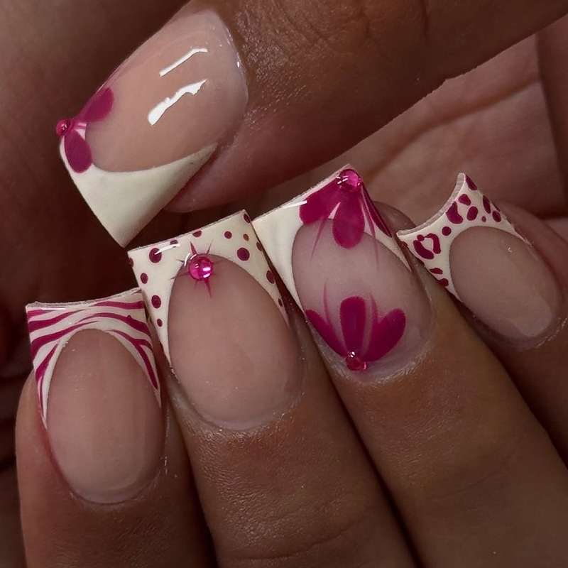 Cross-Border Best-Selling Wearable Nails European Square French Flower Leopard Print Diamond Nail Patch Removable Export Fake