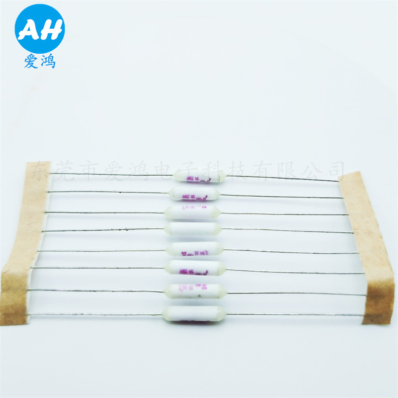 5A115°250V温度保险丝径向型陶瓷温度保险丝插件编带封装115°5a