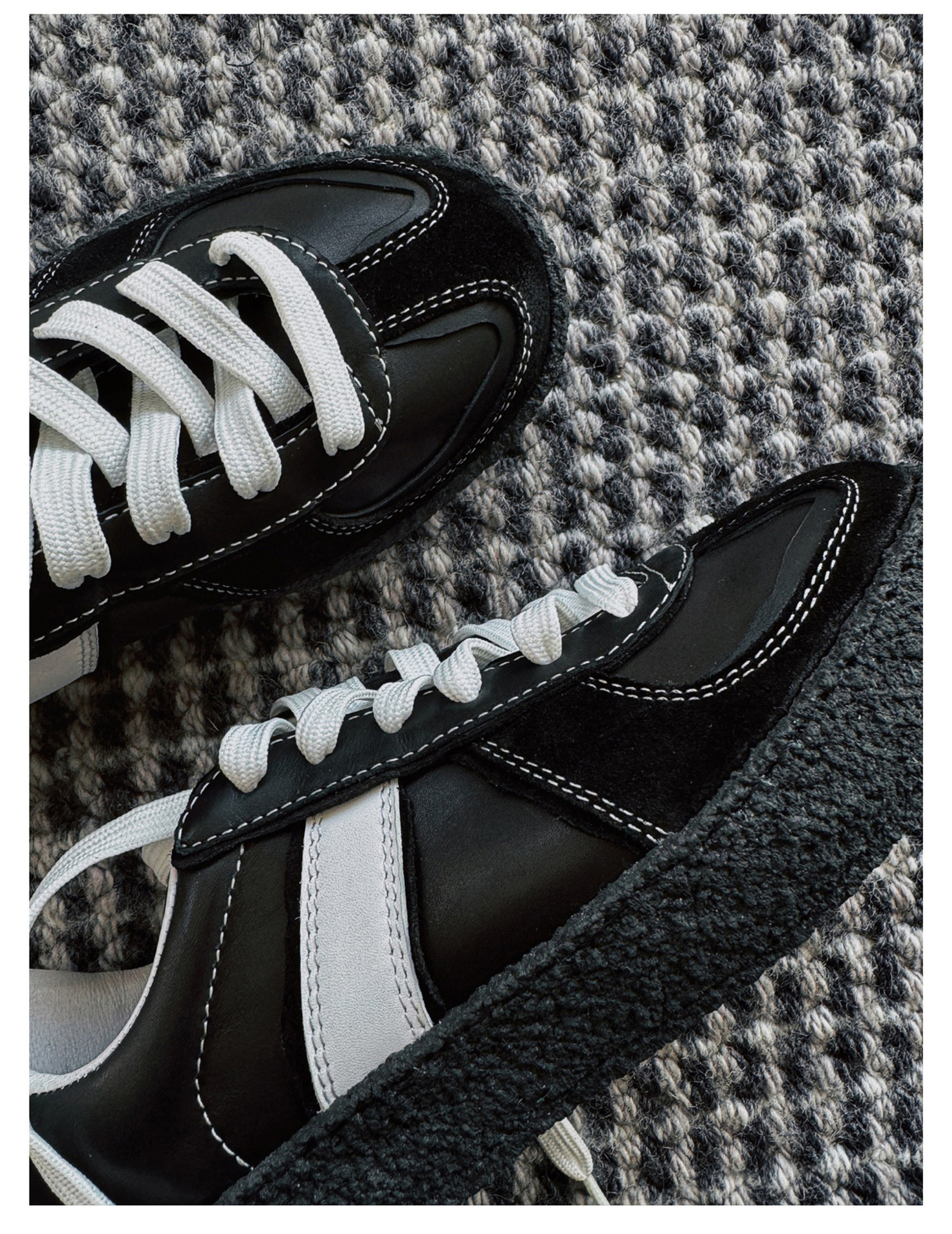 Nischen-Trainingsschuhe aus schwarzem Leder für Damen, Sport- und Freizeitschuhe mit runder Spitze und dicker Sohle,_voghion.com