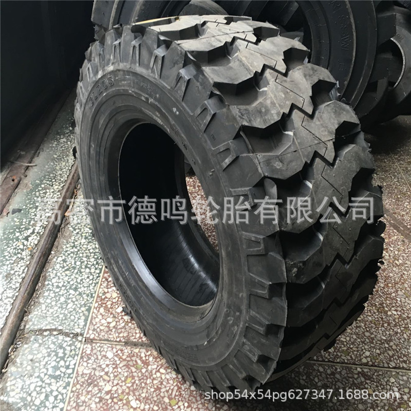 Suministro de maquinaria de ingeniería de neumáticos 10R16.5 doble dinero 12R16.5