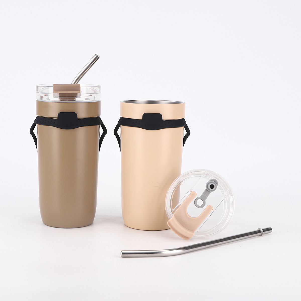 Taza de automóvil de acero inoxidable de Amazon simple taza de aislamiento térmico de doble capa de gran capacidad portátil de mano taza de agua de paja de vacío