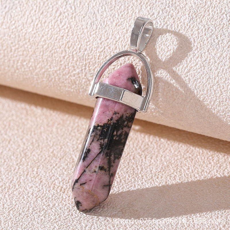Venta caliente transfronteriza piedra natural amatista cristal rosa colgante de columna hexagonal collar de bala de doble punta colgante único al por mayor