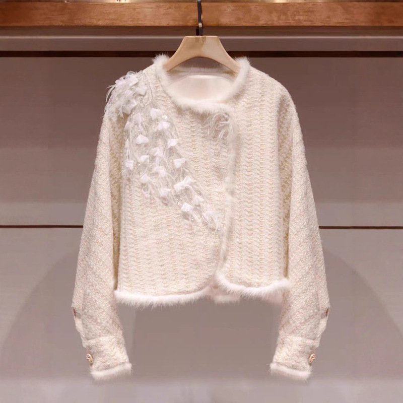 Chanel-Style Super Stylish Jacket 2026 Spring New Sequin Feather Tassel Elegant Cardigan Top for Women Chanel-Style Super Stylish Jacket 2026 Spring New Sequin Feather Tassel Elegant Cardigan Top for Women