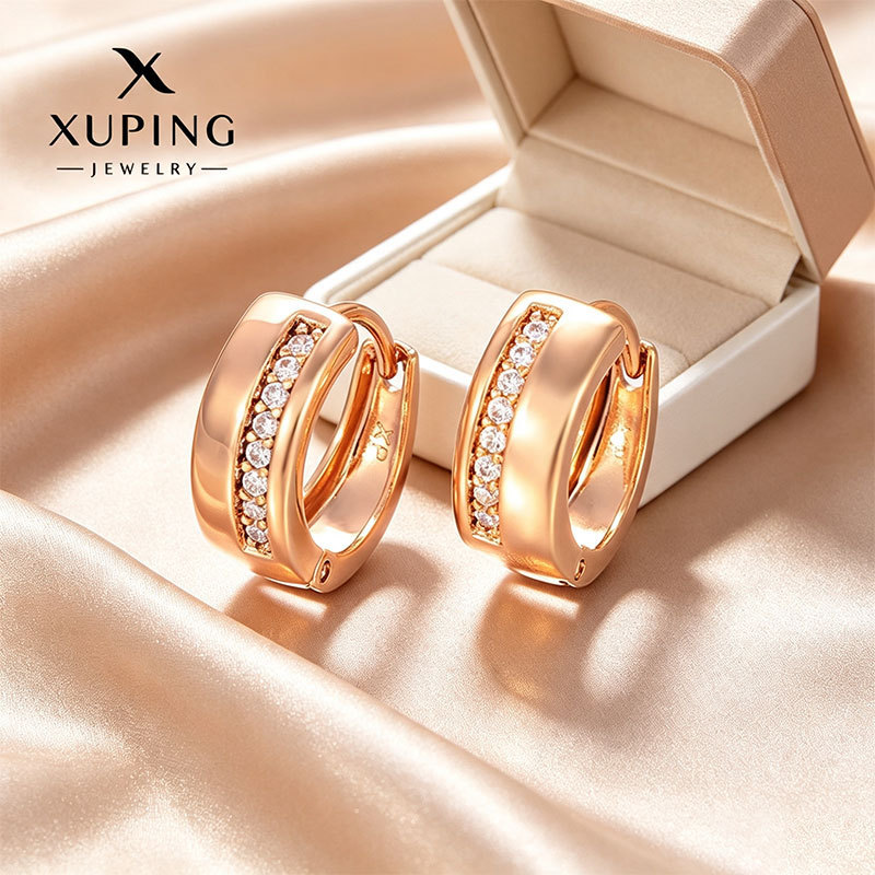 Pendientes de Aro con Zirconia de Aleación de Cobre Bañado en Oro de 18K