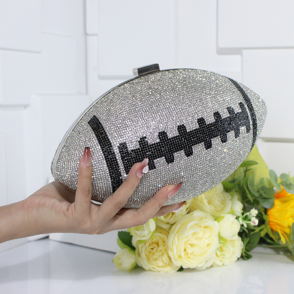 Aangeven Verhelpen Bergkristal Rugby Bergkristal Ovaal Avondtassen display picture 2