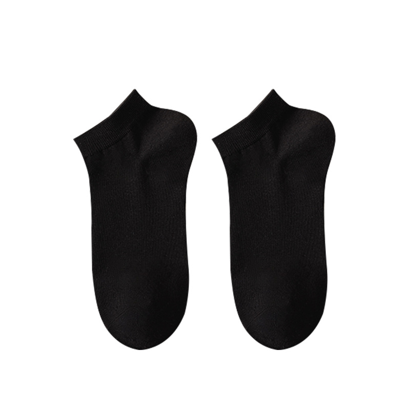 Primavera y verano nuevos calcetines de algodón, calcetines de tubo transpirables que absorben el sudor, calcetines antibacterianos y desodorantes para hombres, calcetines Zhuji al por mayor