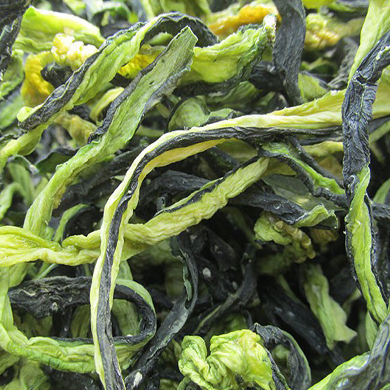 メーカーは脱水キュウリの野菜を提供しています。|undefined