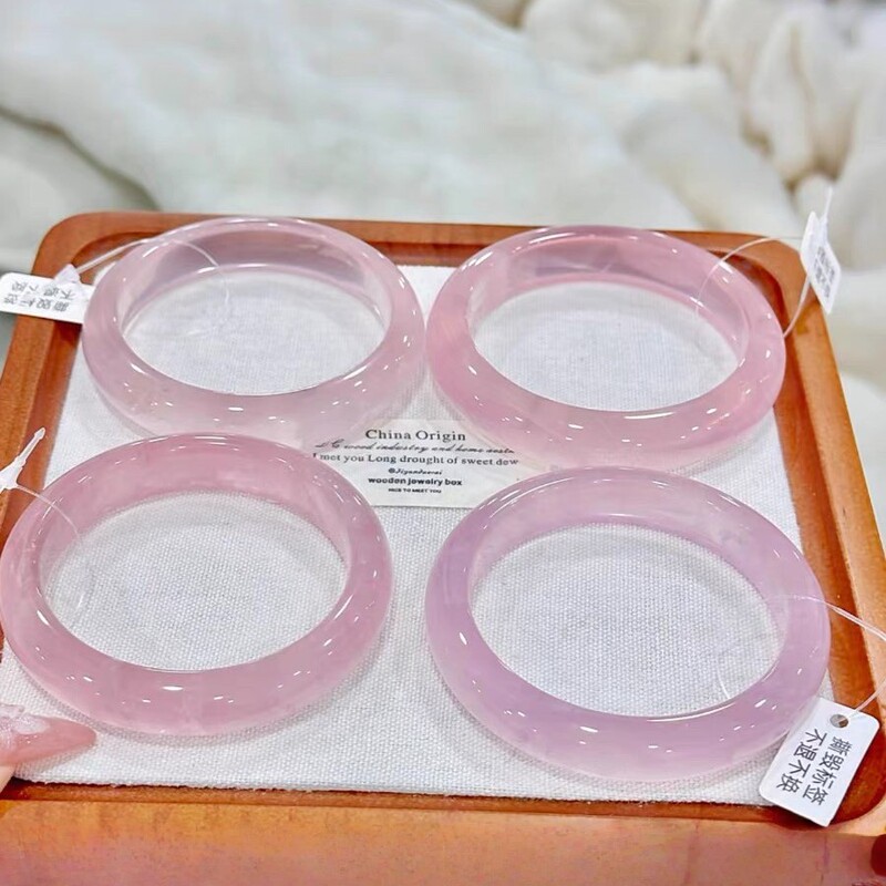Wholesale Physical Store Scenic Spot Supply Natural Real Jade Pink Crystal Jade Bracelet Horse Powder Mo Powder Transparent Body Guaranteed Genuine