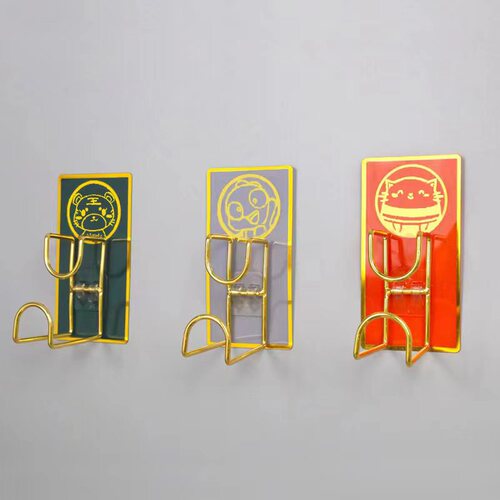 Household wall-mounted light luxury washbasin rack toilet hanging basin bathroom punch-free washbasin storage rack hook seamless sticky hook