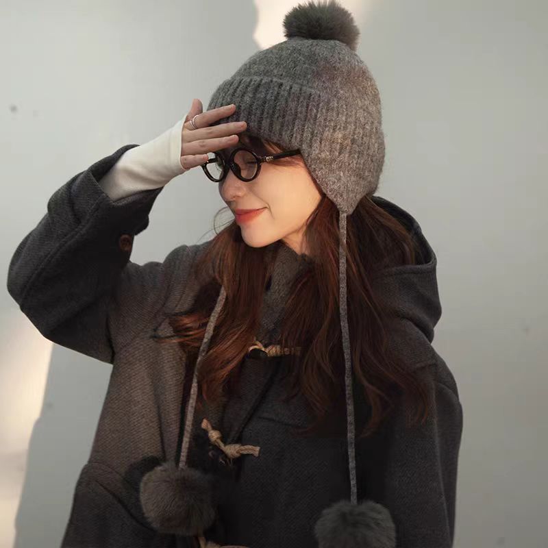 毛线帽毛球女秋冬时尚保暖护耳飞行帽子韩版显脸小冷帽滑雪雷锋帽