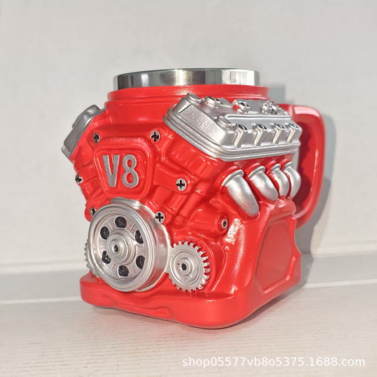 Explosiones transfronterizas V8 V6 motor de resina taza regalos de negocios de Navidad del día de San Valentín 16 * 15 * 14CM