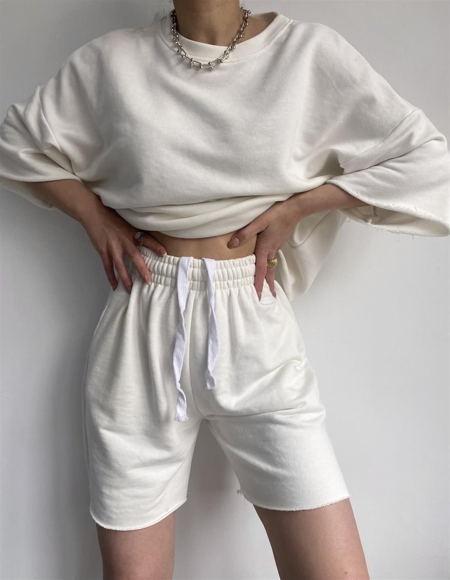 455g Weight 3/4 Length Sleeve Sleeve Length Cotton Blend, Polyester Fabric Type Shorts Co-ord Set Sets Type 2 Pieces Set Quantity Daily Occasion Round Neck Neckline Loose Fit Type Solid Color Pattern Summer, Spring Season Women's Gender Streetwear Style Daily Women's Streetwear Solid Color Cotton Blend Polyester Shorts Co-ord Set Shorts Sets 5