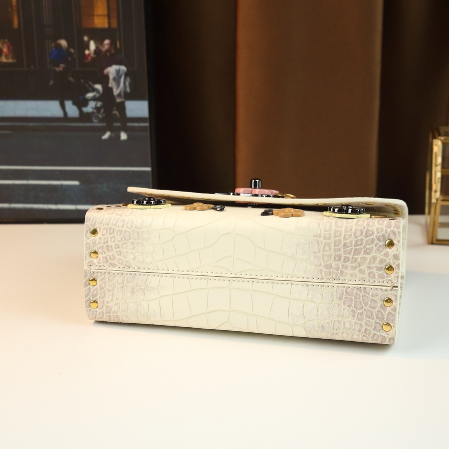 High-end Small Square Handbag With Lace Trim And Lock Clasp_voghion.com
