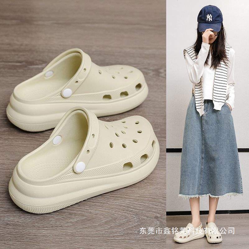 Women's thick-soled height-increasing perforated sandals 5cm non-slip outdoor wear 2026 new model women's beach sandals for summer Women's thick-soled height-increasing perforated sandals 5cm non-slip outdoor wear 2026 new model women's beach sandals for summer