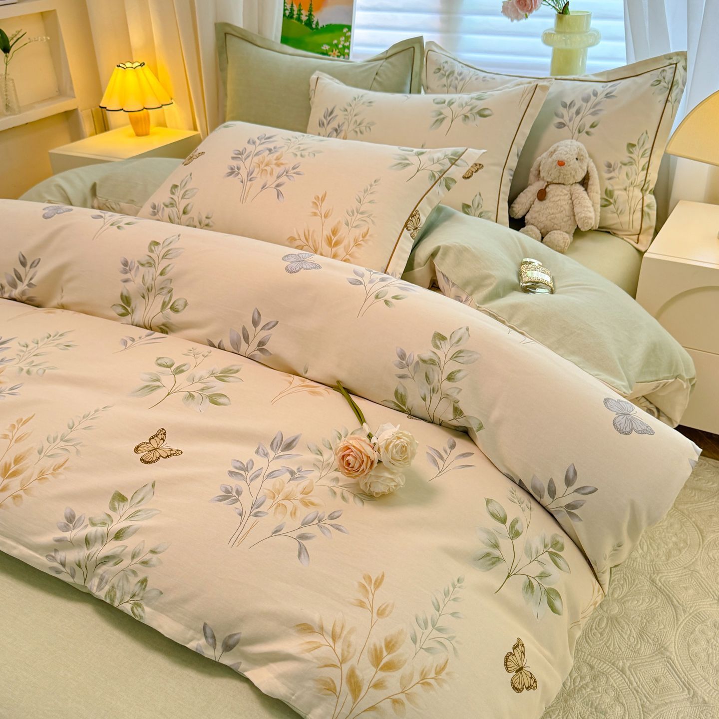 Otoño e invierno engrosado algodón molido cama de tres piezas set colchón de algodón cama cama de tres piezas set cama de lujo ligera de alta gama