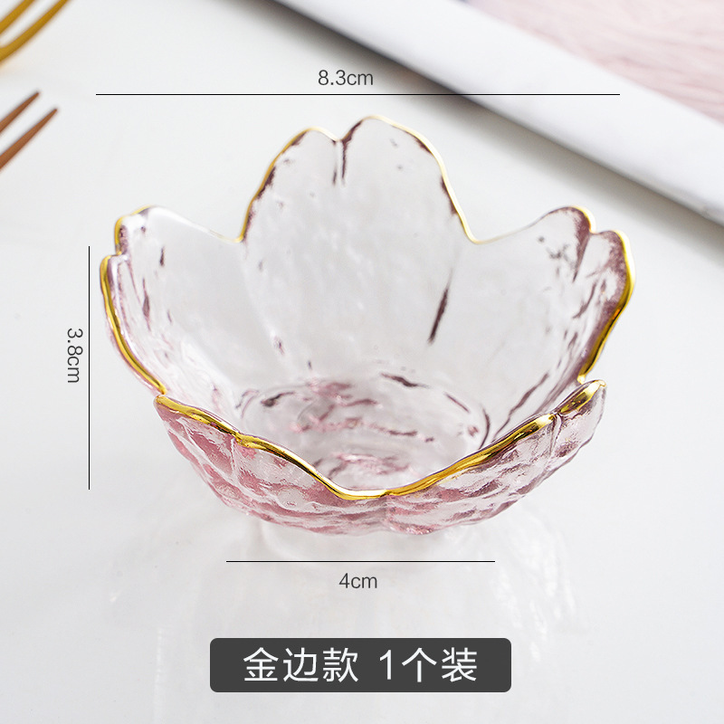 벚꽃 접시 (프놈펜)