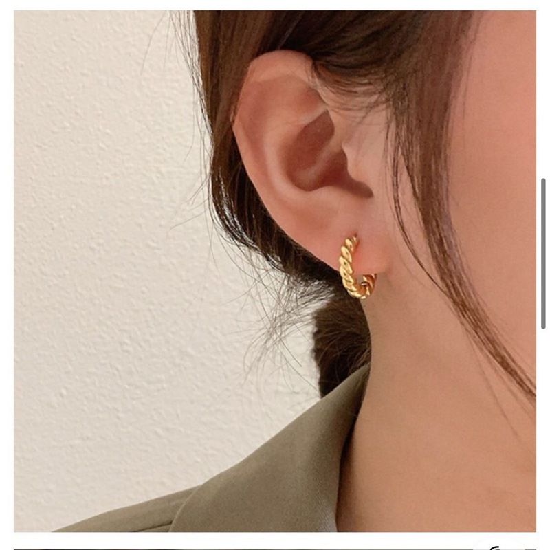 1 Pair Fashion Twist Alloy Plating 18k Gold Plated Women's Earrings display picture 1