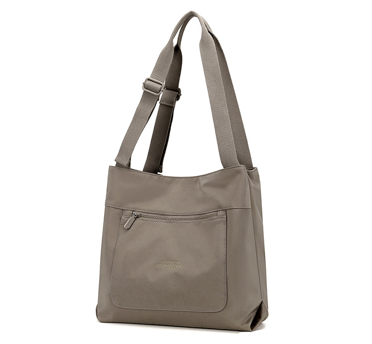 Colorful Fox's new 2025 versatile large-capacity tote bag for women's simple, casual and commuting single-shoulder mommy bag undefined