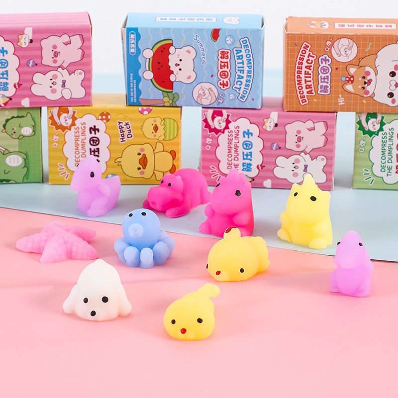 Cute Pet Blind Box Dumpling Animal Pinch Fun Kidsren's Creative Vent and Decompression Toys Primary School Students Gifts Soft Plastic Toys