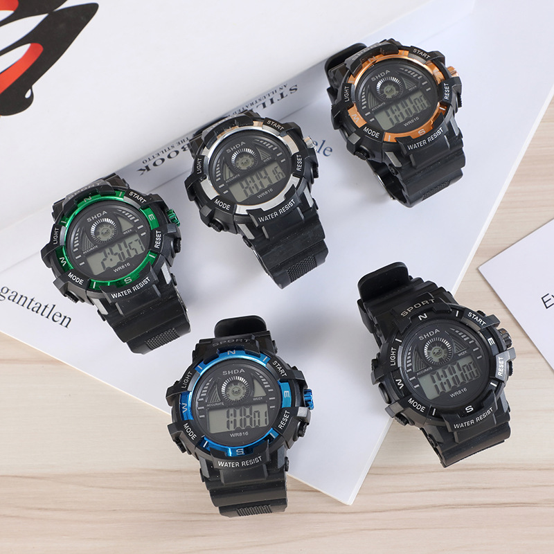 Nuevo reloj electrónico multifuncional para estudiantes de moda deportes impermeables luminosos relojes deportivos de moda ventas directas de fábrica