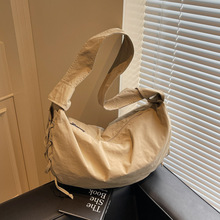 ��Ӱ�Ů2026���ļ��¿����eб���������ͨ�ڰ��r�����μ粼��