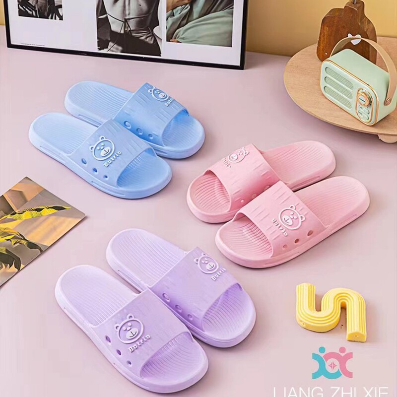 New Couple Style Summer Casual Thick-Soled Home Trendy Slippers for Going Out, Fashionable Men's and Women's Slippers Wholesale Without Free Shipping