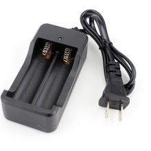 18650充电器双槽 18650水平仪充电器 4.2V3.7V充电电池双充带线